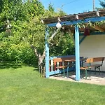 Bike & Sunrise Panorama Apartment Balatonfured