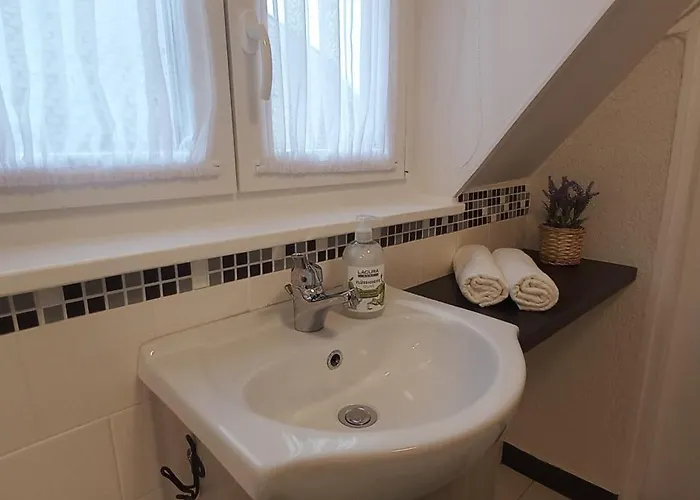 A Bringas 2 באלאטונפורד