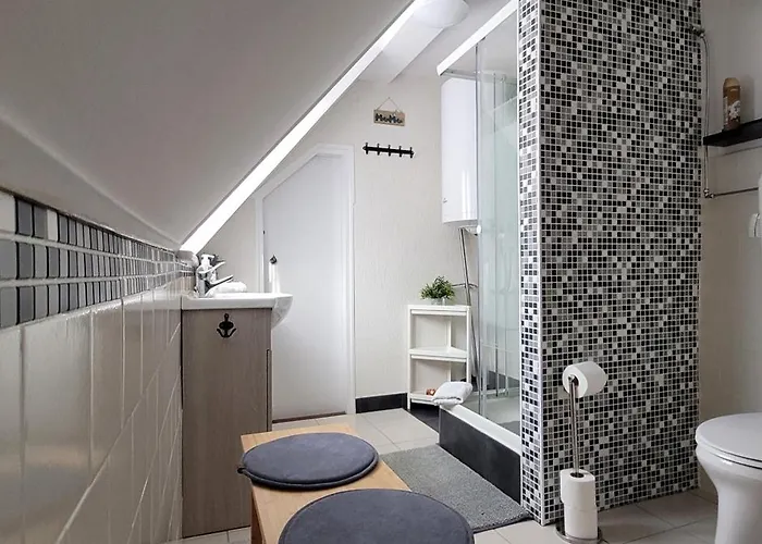 A Bringas 2 * באלאטונפורד